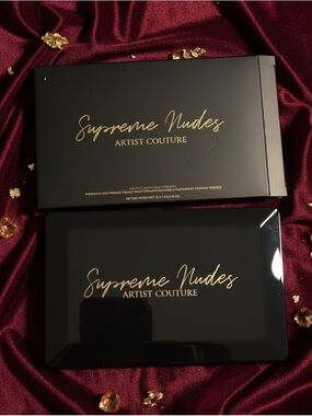 Artist Couture Supreme Nudes Eyeshadow Palette - Black & Gold